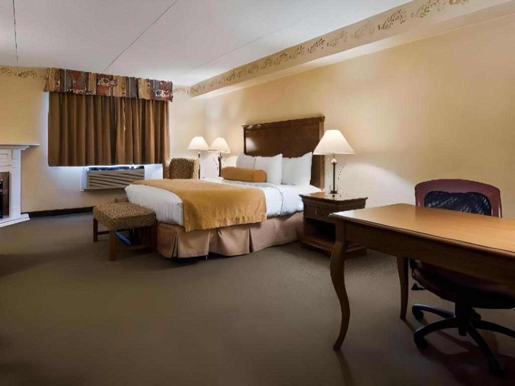 Best Western Plus Orillia Hotel 外观 照片